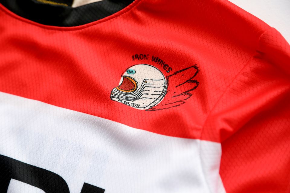 IRON WINGS RGB MOTO JERSEY